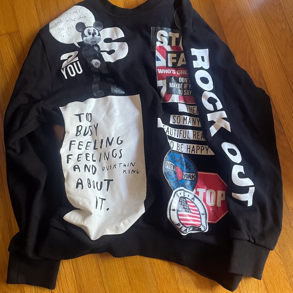 Korean Brand Men's Sweatshirt